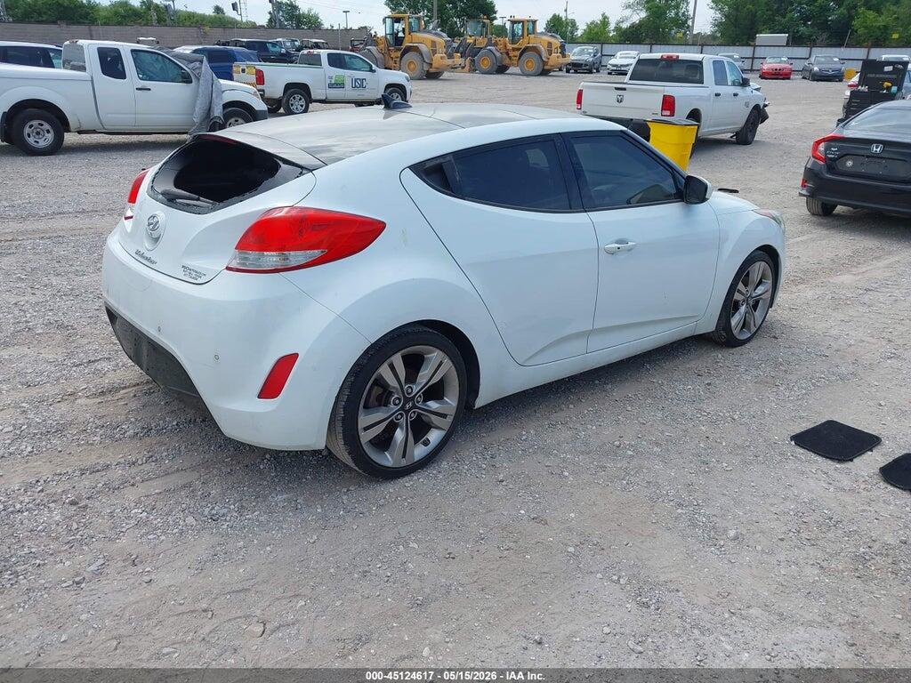KMHTC6AD4DU146503 2013 HYUNDAI VELOSTER photo no. 4