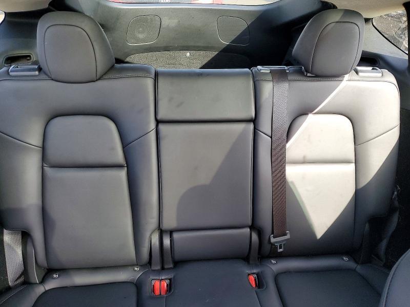 2023 TESLA MODEL Y — Фото 10 из 13