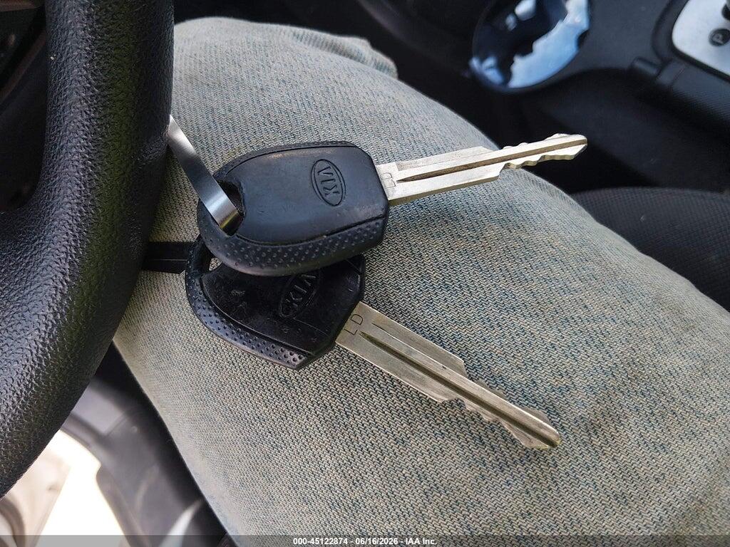 KNDJF723X67228039 2006 KIA SPORTAGE photo no. 11