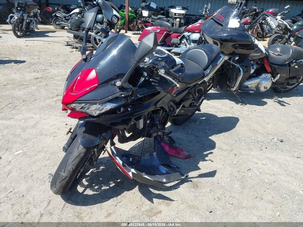 ML5EXER13SDAF6707 2025 KAWASAKI EX650 photo no. 2