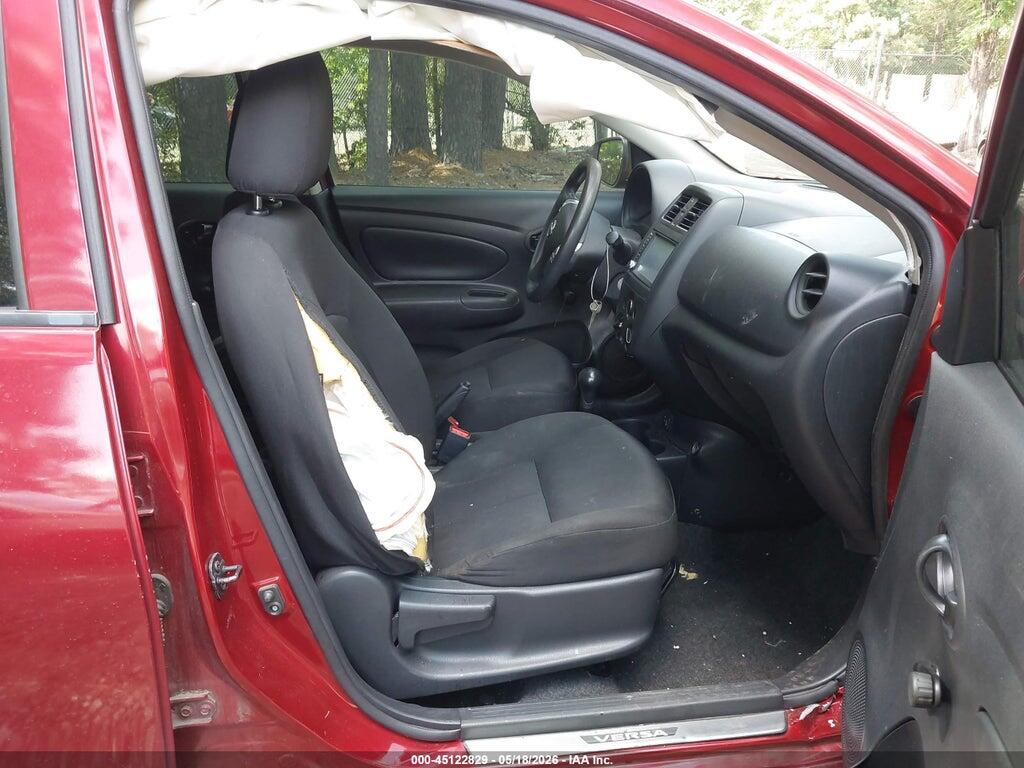 3N1CN7AP5KL828900 2019 NISSAN VERSA photo no. 5