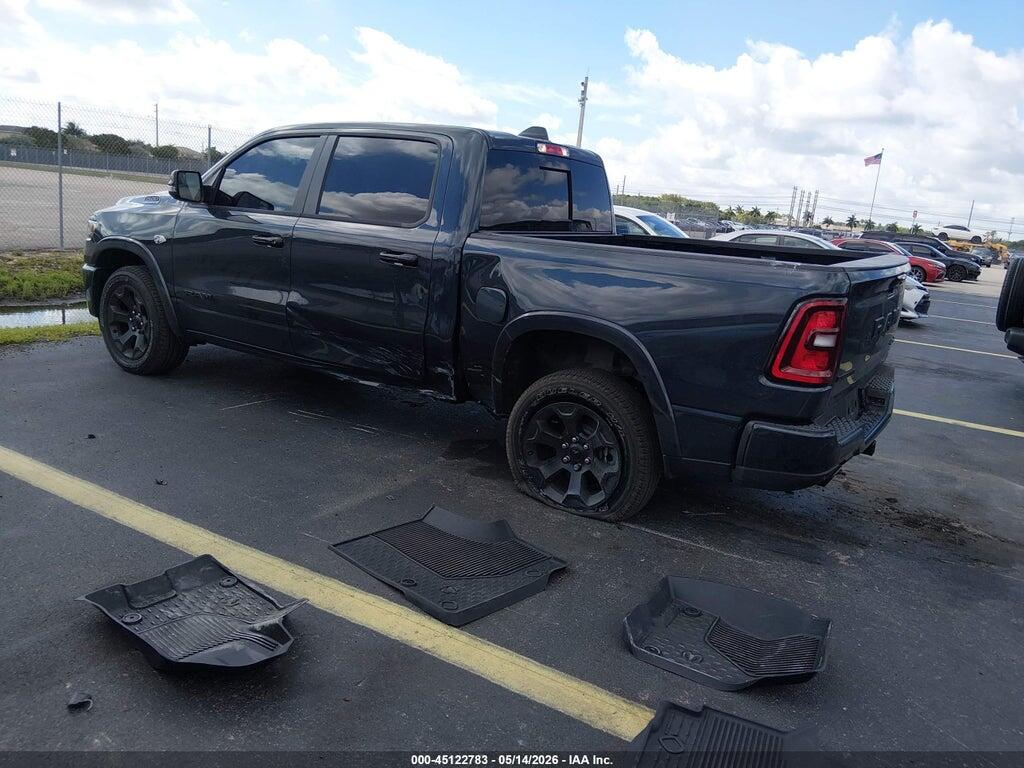 1C6SRFFT6TN187102 2026 RAM 1500 photo no. 3