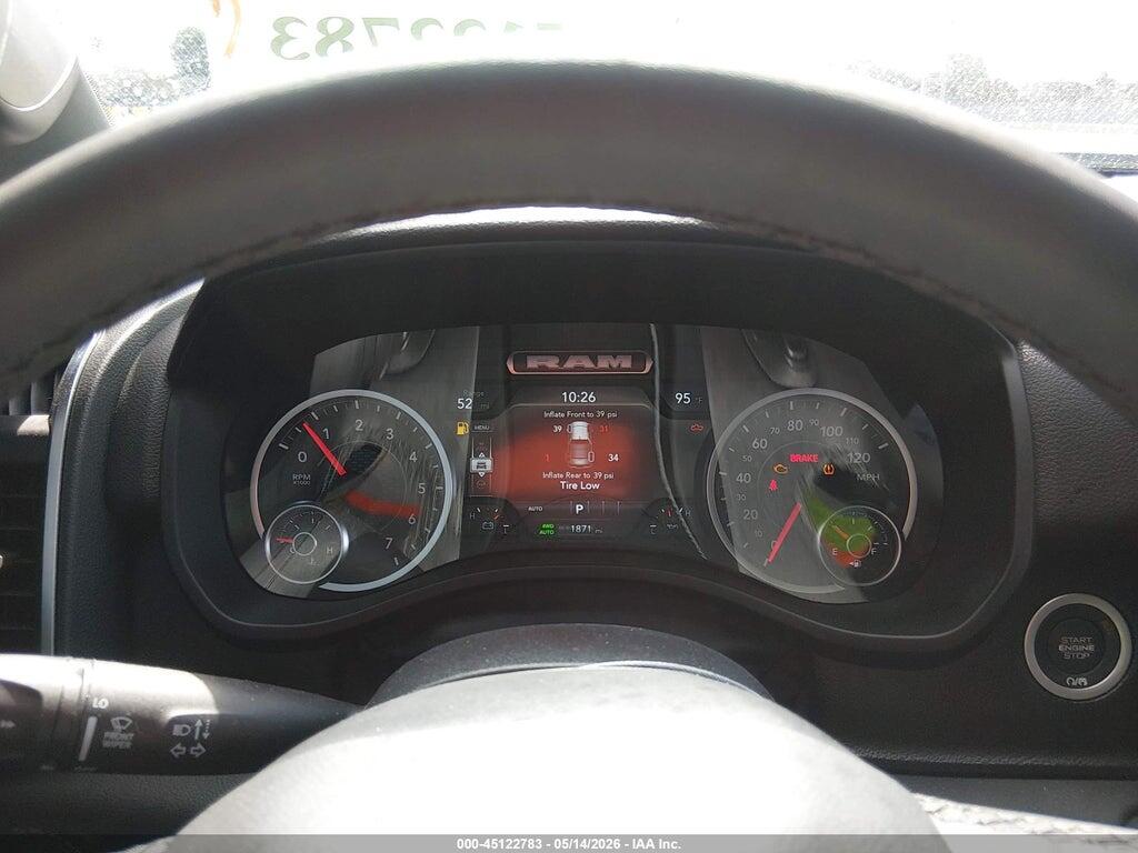 1C6SRFFT6TN187102 2026 RAM 1500 photo no. 7