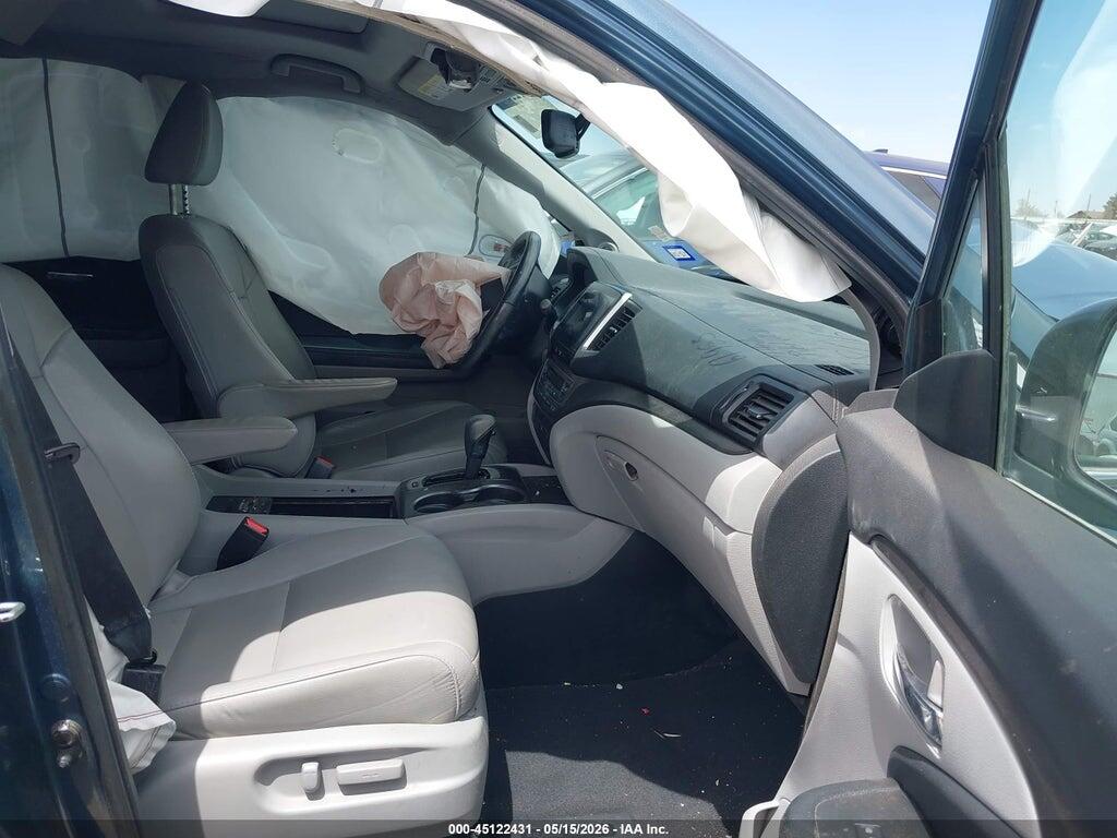 5FNYF6H87HB071806 2017 HONDA PILOT photo no. 5