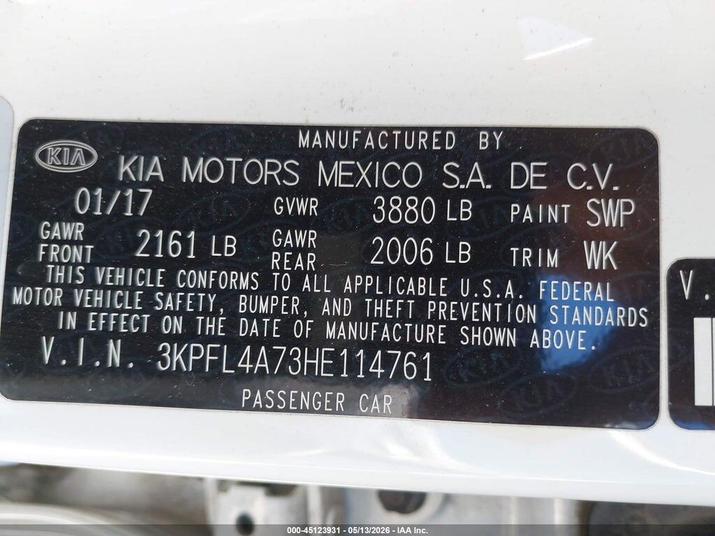 3KPFL4A73HE114761 2017 KIA FORTE photo no. 9