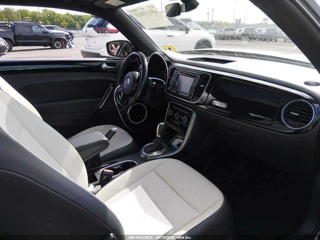 3VWJD7AT3JM714176 2018 VOLKSWAGEN BEETLE photo no. 5