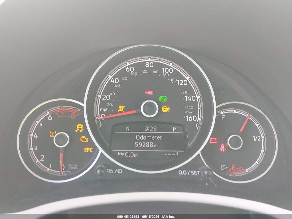 3VWJD7AT3JM714176 2018 VOLKSWAGEN BEETLE photo no. 7