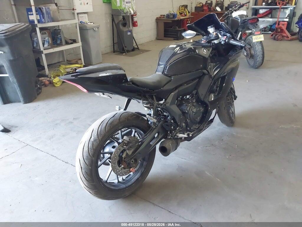 JYARM38E8NA001147 2022 YAMAHA YZFR7 photo no. 4