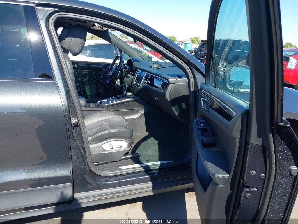WP1AA2A59HLB00954 2017 PORSCHE MACAN photo no. 5