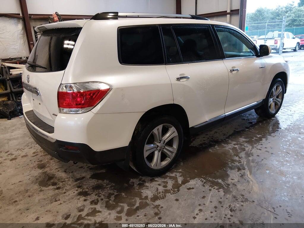 5TDDK3EH7DS219990 2013 TOYOTA HIGHLANDER photo no. 4