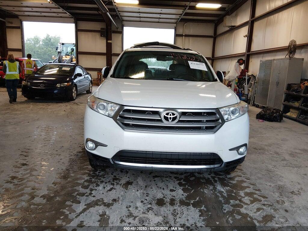 5TDDK3EH7DS219990 2013 TOYOTA HIGHLANDER photo no. 6