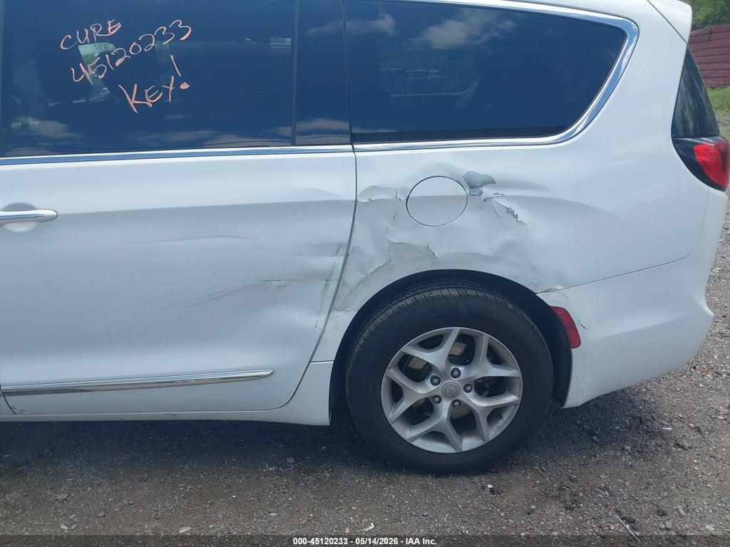 2C4RC1BGXHR676214 2017 CHRYSLER PACIFICA photo no. 6
