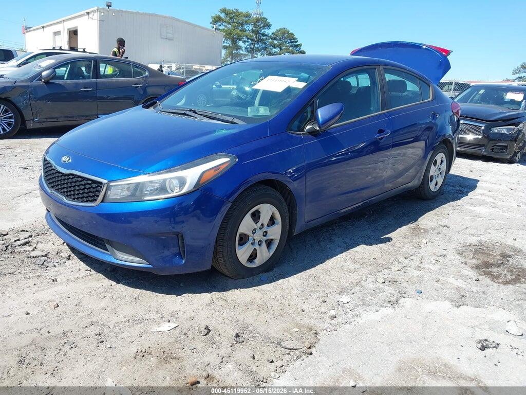 3KPFK4A73HE060915 2017 KIA FORTE photo no. 2