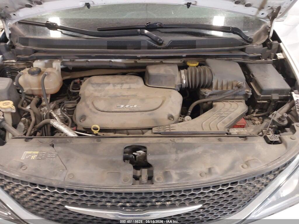 2C4RC1BG6HR837836 2017 CHRYSLER PACIFICA photo no. 10