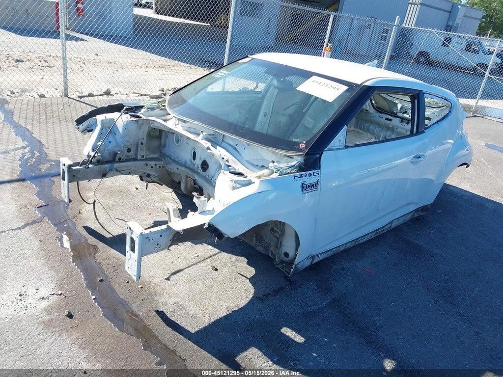 KMHTC6AE4DU117933 2013 HYUNDAI VELOSTER photo no. 2