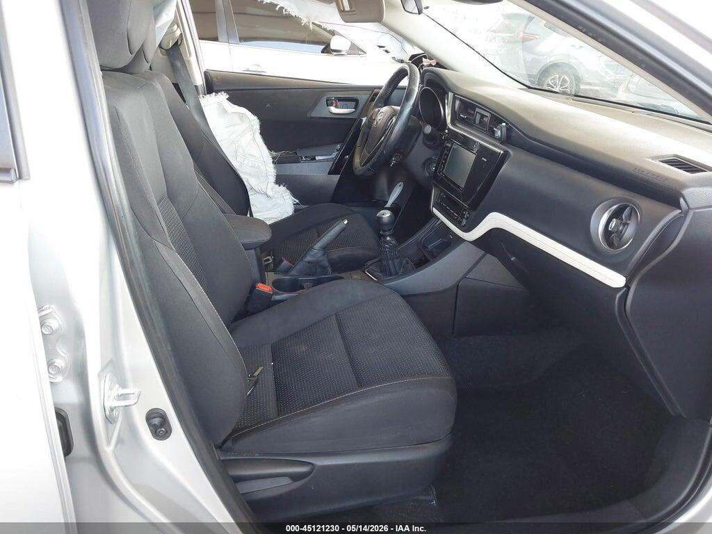 JTNKARJE4JJ571793 2018 TOYOTA COROLLA IM photo no. 5
