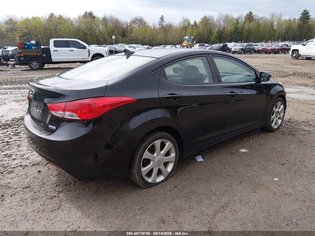 5NPDH4AE4DH386300 2013 HYUNDAI ELANTRA photo no. 4