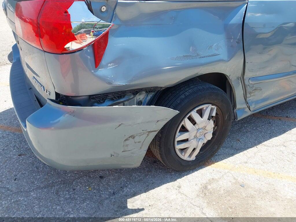 5TDKK4CC7AS337425 2010 TOYOTA SIENNA photo no. 6
