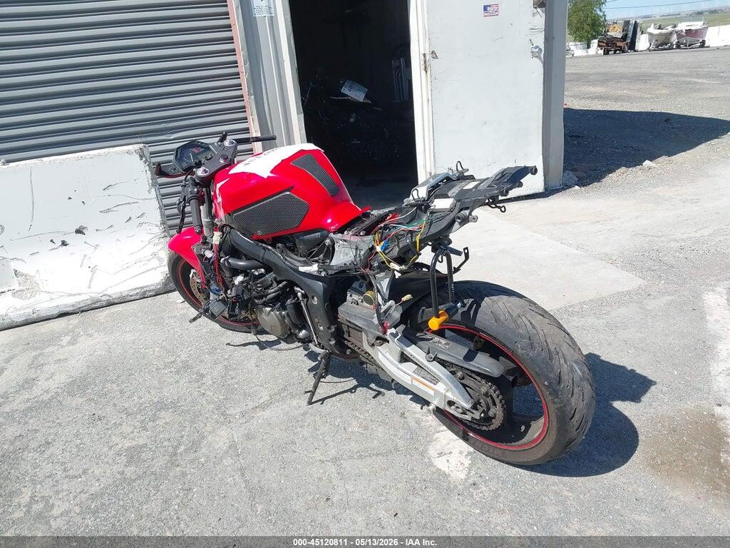 JH2PC37174M101628 2004 HONDA CBR600 photo no. 3