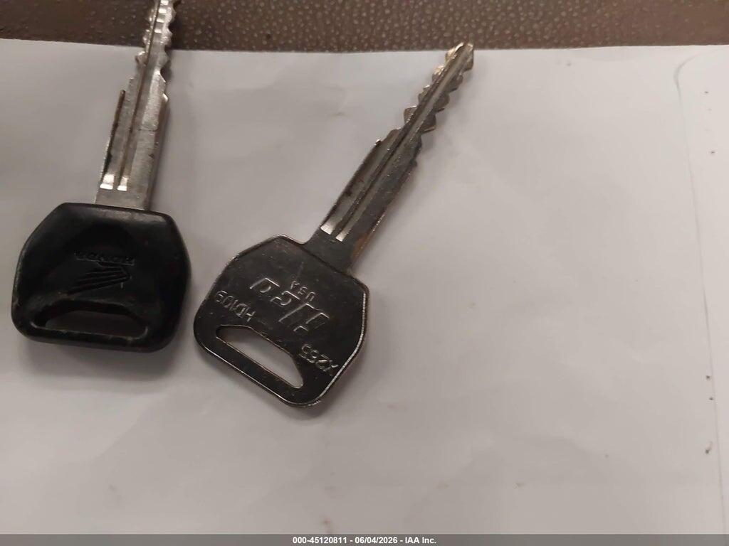 JH2PC37174M101628 2004 HONDA CBR600 photo no. 6