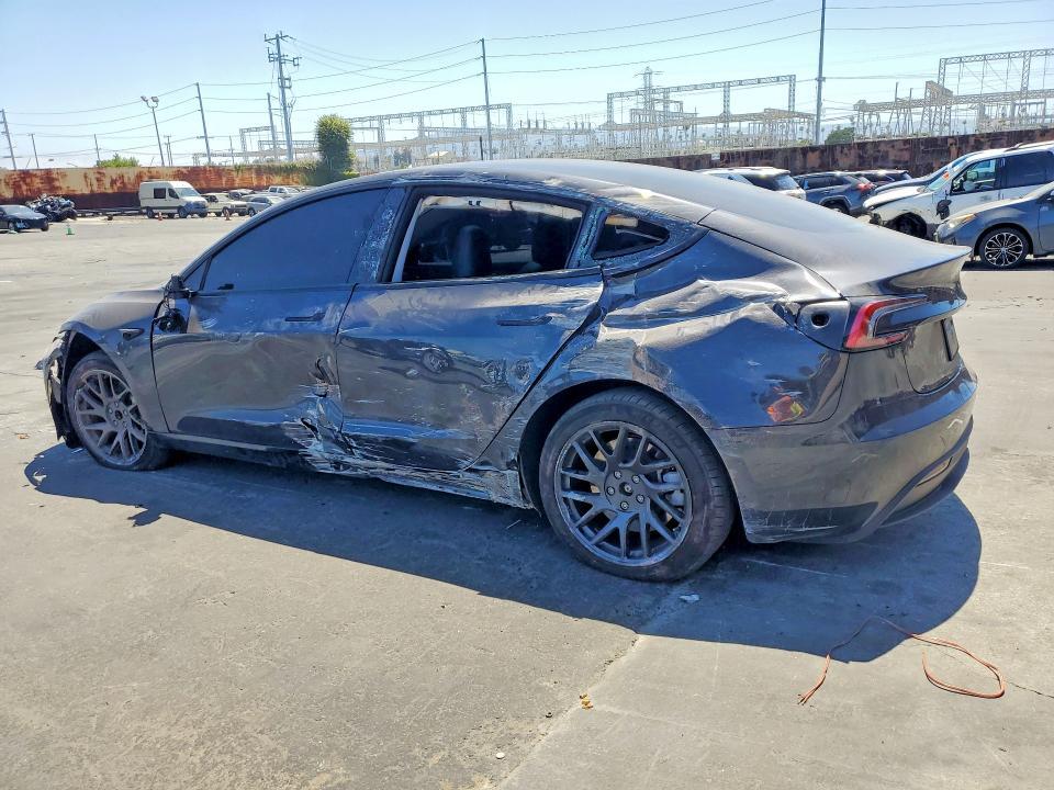5YJ3E1EA6TF157981 2026 TESLA MODEL 3 photo no. 2