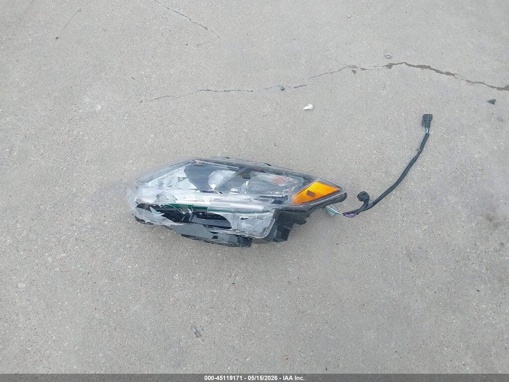 JN8AT2MT8GW016583 2016 NISSAN ROGUE photo no. 12