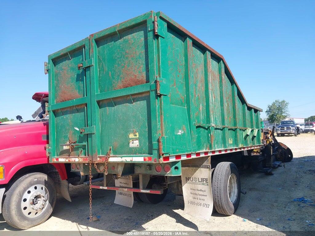 1FVACXDC67HY16218 2007 FREIGHTLINER M2 photo no. 4