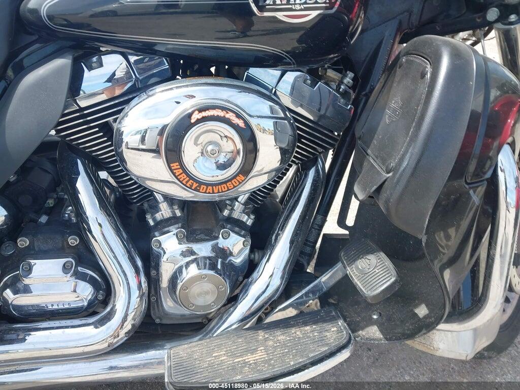 1HD1FC417BB671159 2011 HARLEY-DAVIDSON FLHTCU photo no. 8