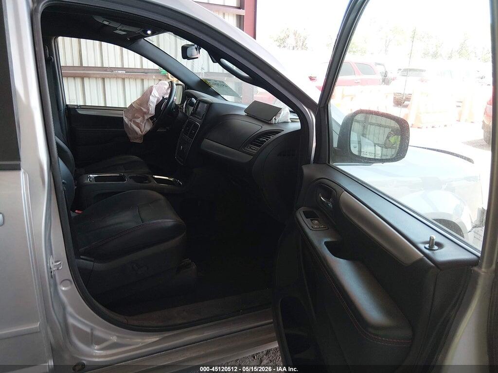 2C4RDGEG1HR698193 2017 DODGE GRAND CARAVAN photo no. 5