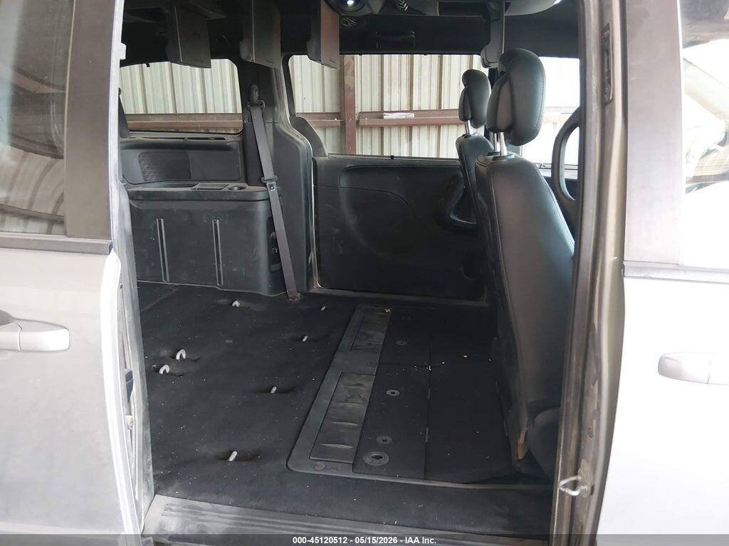 2C4RDGEG1HR698193 2017 DODGE GRAND CARAVAN photo no. 8