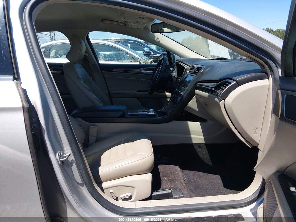 3FA6P0HDXHR137977 2017 FORD FUSION photo no. 5