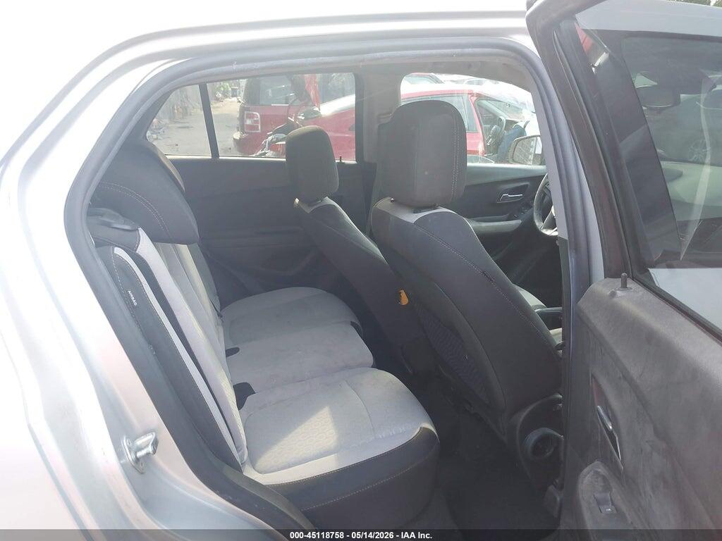 3GNCJKSB5LL194981 2020 CHEVROLET TRAX photo no. 8