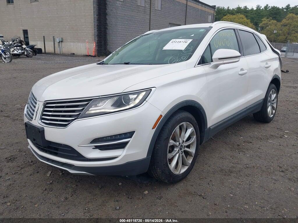 5LMCJ2D97HUL44419 2017 LINCOLN MKC photo no. 2