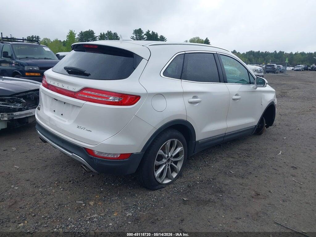 5LMCJ2D97HUL44419 2017 LINCOLN MKC photo no. 4