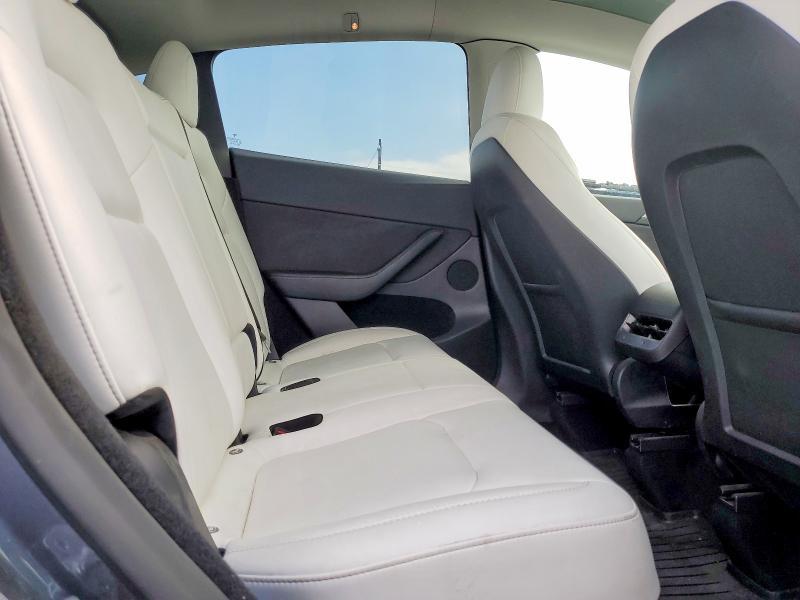 2023 TESLA MODEL Y — Фото 11 из 13