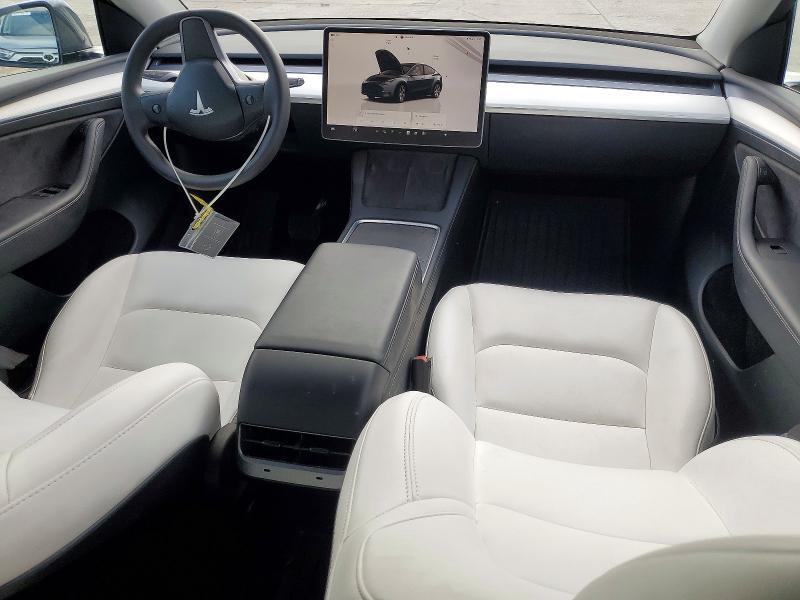 2023 TESLA MODEL Y — Фото 8 из 13