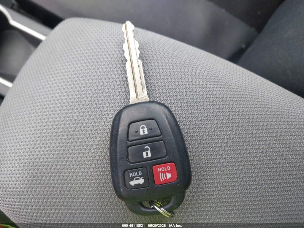 2T1BURHE7FC436988 2015 TOYOTA COROLLA photo no. 11