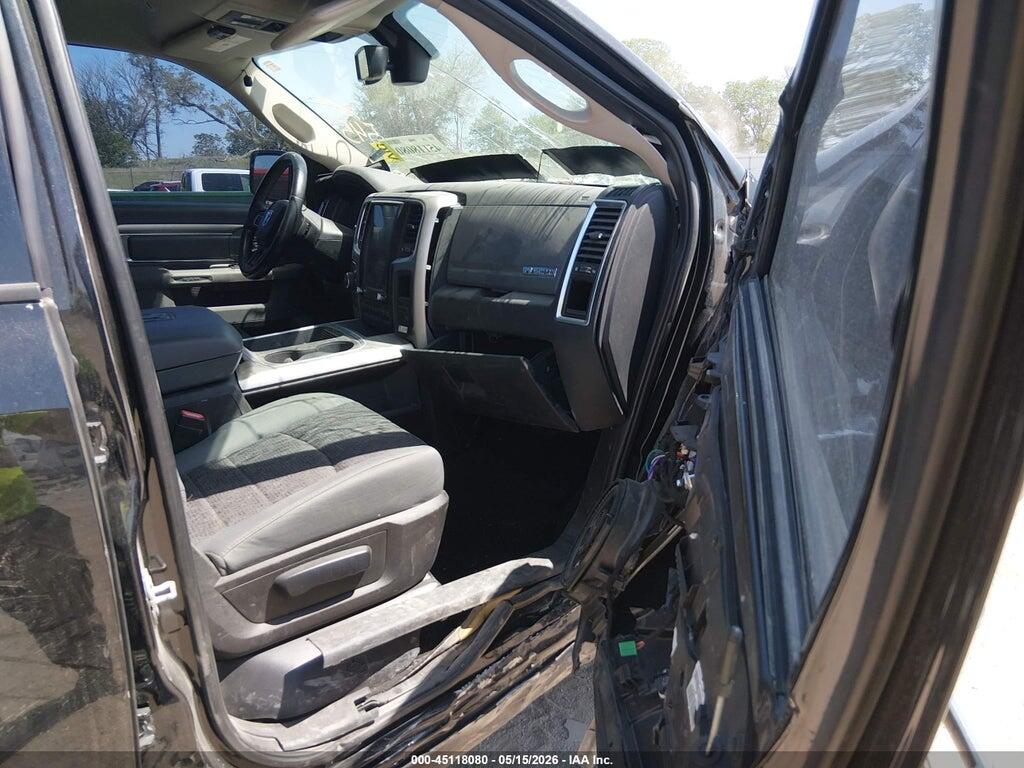 1C6RR7LT9JS253777 2018 RAM 1500 photo no. 5