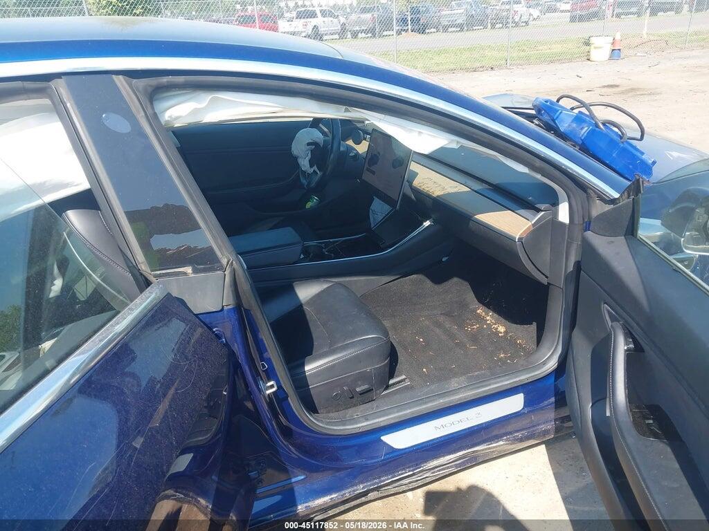 5YJ3E1EA4JF049730 2018 TESLA MODEL 3 photo no. 5