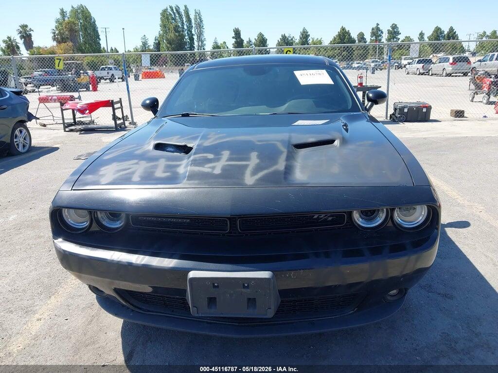 2C3CDZBT3JH132006 2018 DODGE CHALLENGER photo no. 12