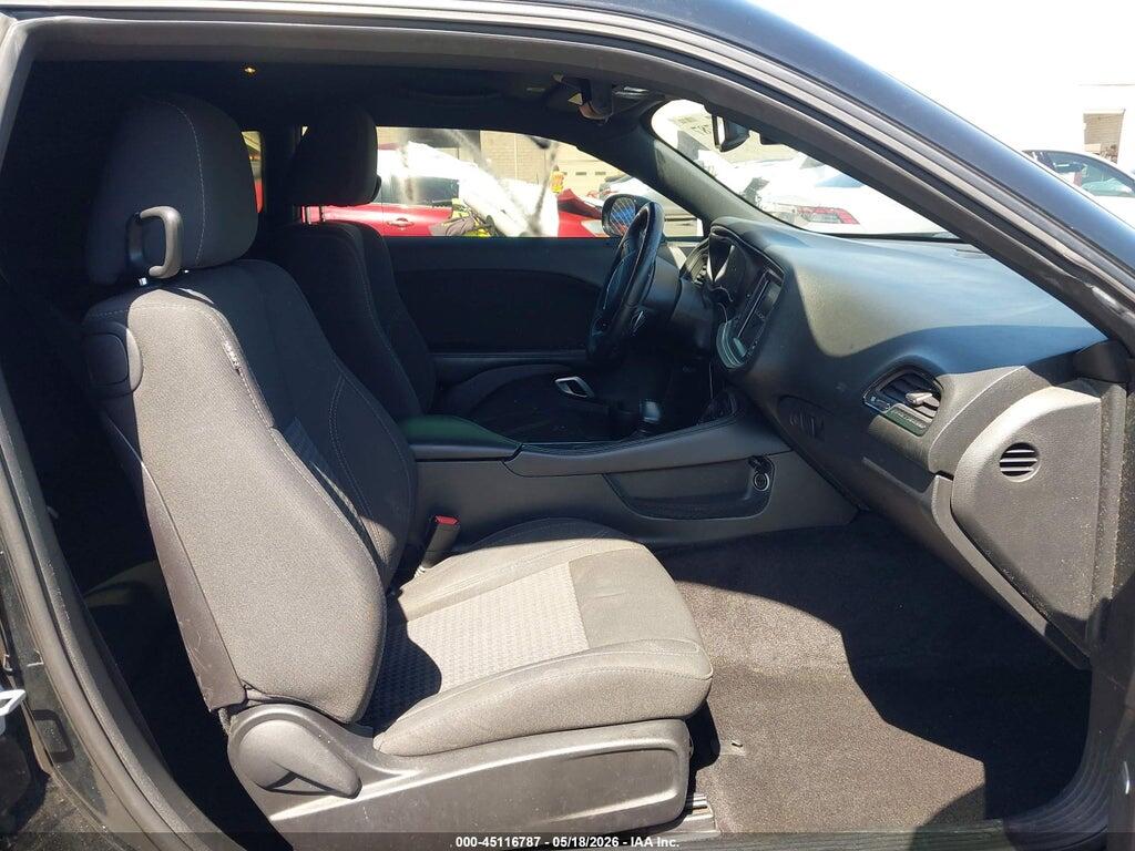2C3CDZBT3JH132006 2018 DODGE CHALLENGER photo no. 5