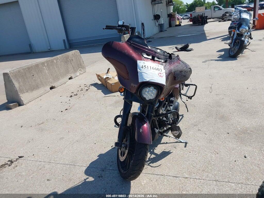 1HD1KRC10JB650720 2018 HARLEY-DAVIDSON FLHXS photo no. 5