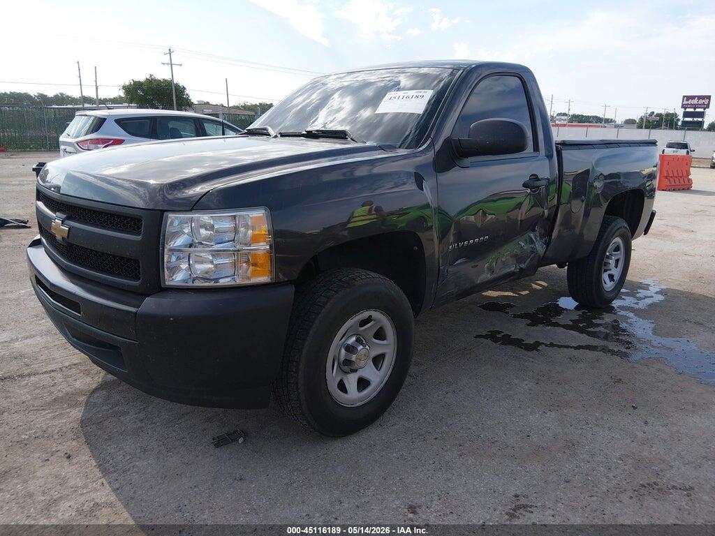 1GCNCPEX0BZ450192 2011 CHEVROLET SILVERADO 1500 photo no. 2