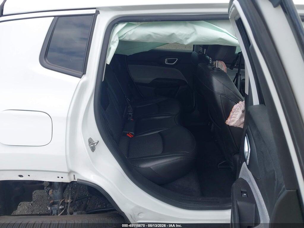 3C4NJCBB1NT238212 2022 JEEP COMPASS photo no. 8