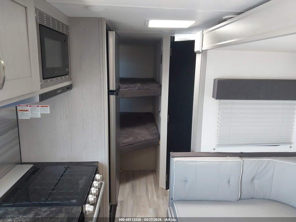 5ZT2TRNB1NB520832 2022 PRIME TIME OTHER photo no. 8