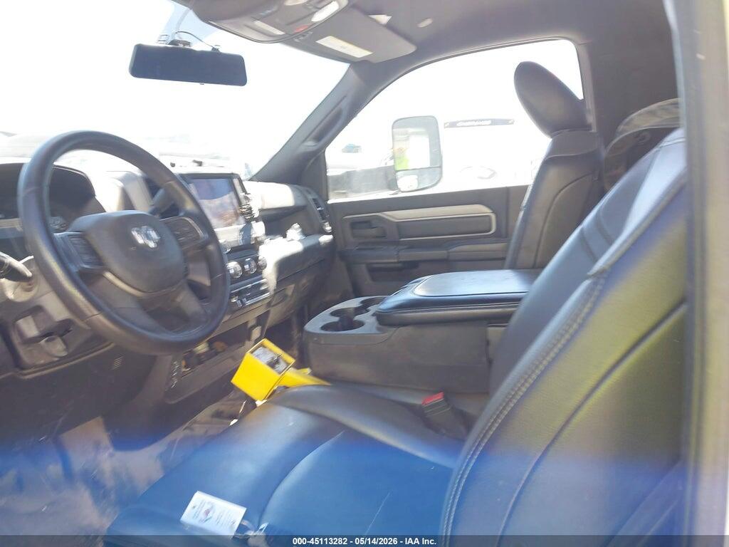 3C7WRNCL9NG373952 2022 RAM 5500 CHASSIS photo no. 7
