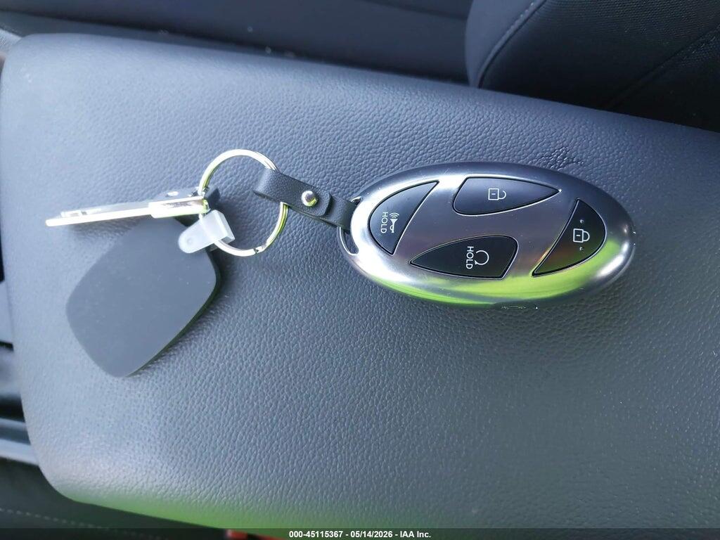 KMHLM4DG5TU170301 2026 HYUNDAI ELANTRA photo no. 11