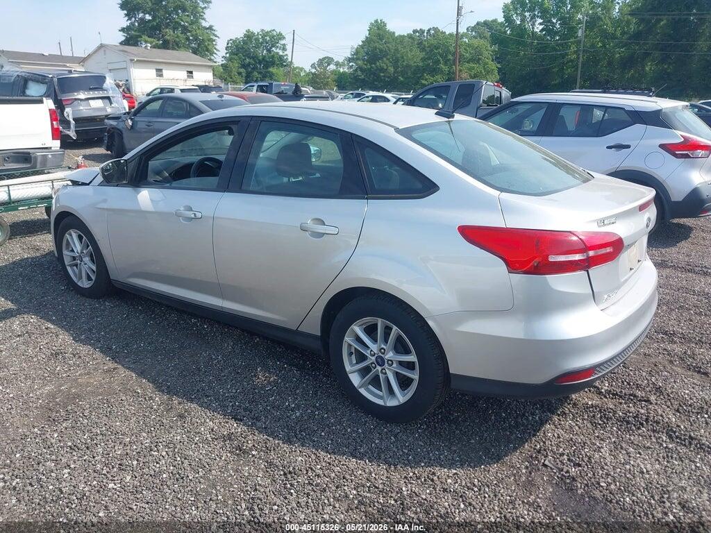 1FADP3F24HL335544 2017 FORD FOCUS photo no. 3