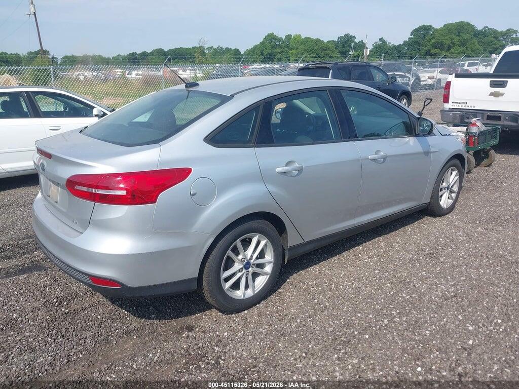 1FADP3F24HL335544 2017 FORD FOCUS photo no. 4