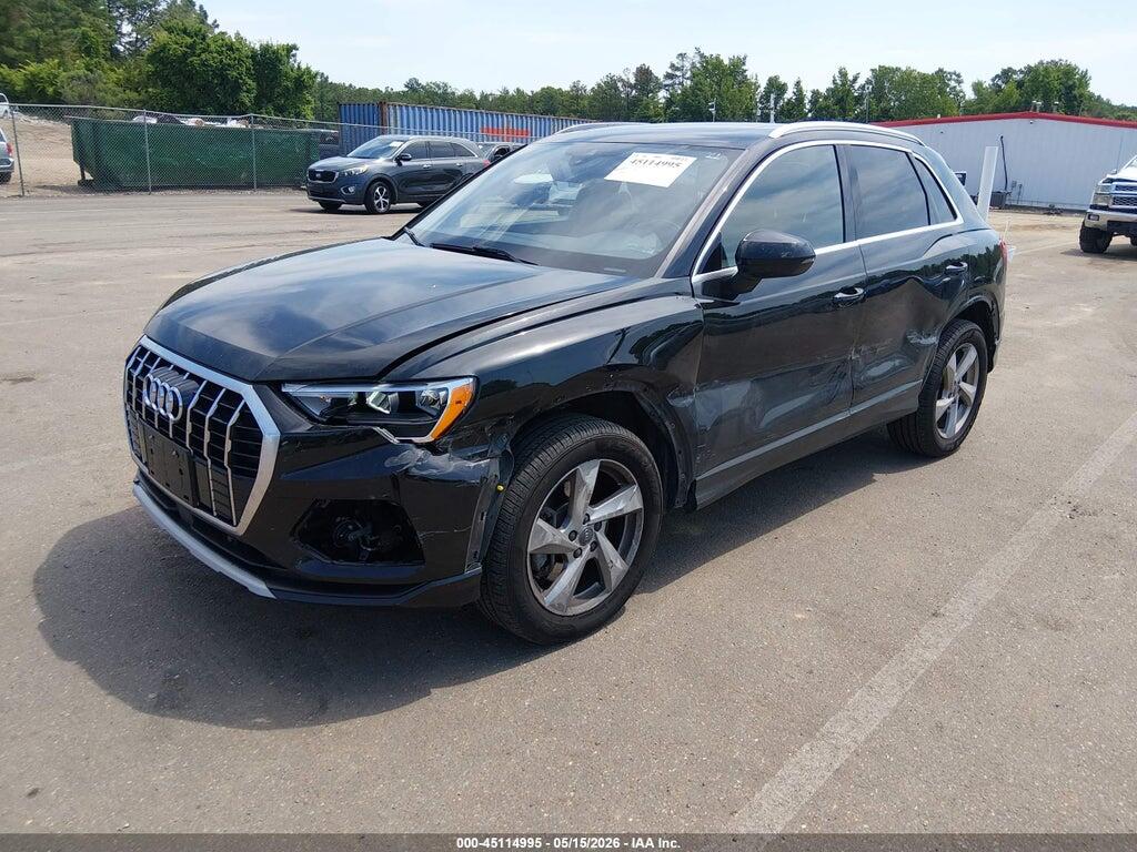 WA1AECF39L1021463 2020 AUDI Q3 photo no. 2